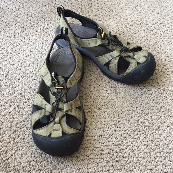 Keen Shoes Womens Light Green Keens Hiking Sandals Poshmark